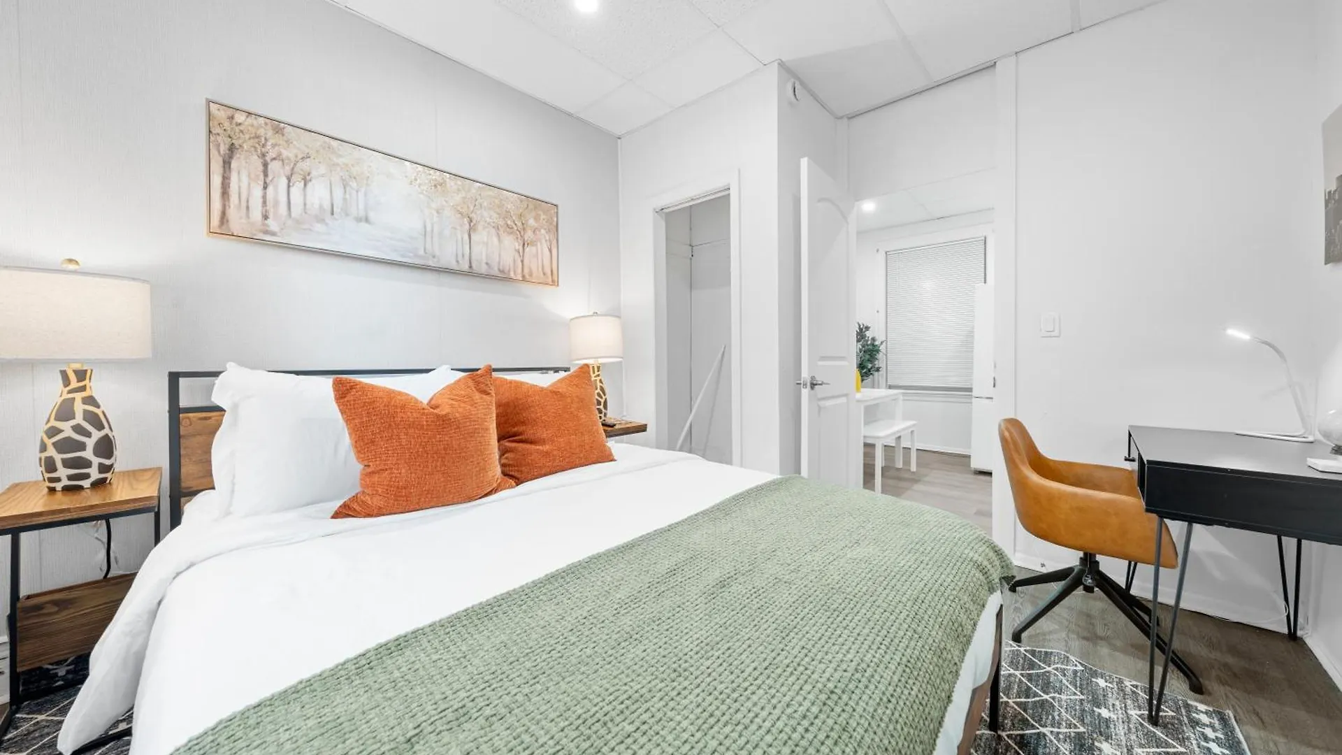 Apartment Near Nyc Easy Access To Transportation West New York 0*,  United States